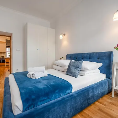 Wenecja Parking Gratis Moxy Te&Am Cracow Apartment Krakow Exterior photo