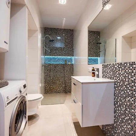 Wenecja Parking Gratis Moxy Te&Am Cracow Apartment Krakow Exterior photo